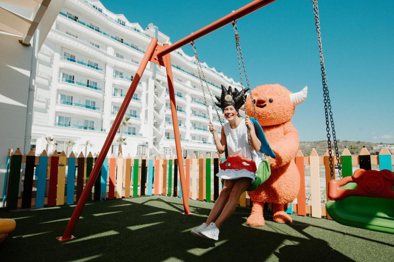 Grand Blue Fafa Resort & Spa Durrës Eksteriør bilde
